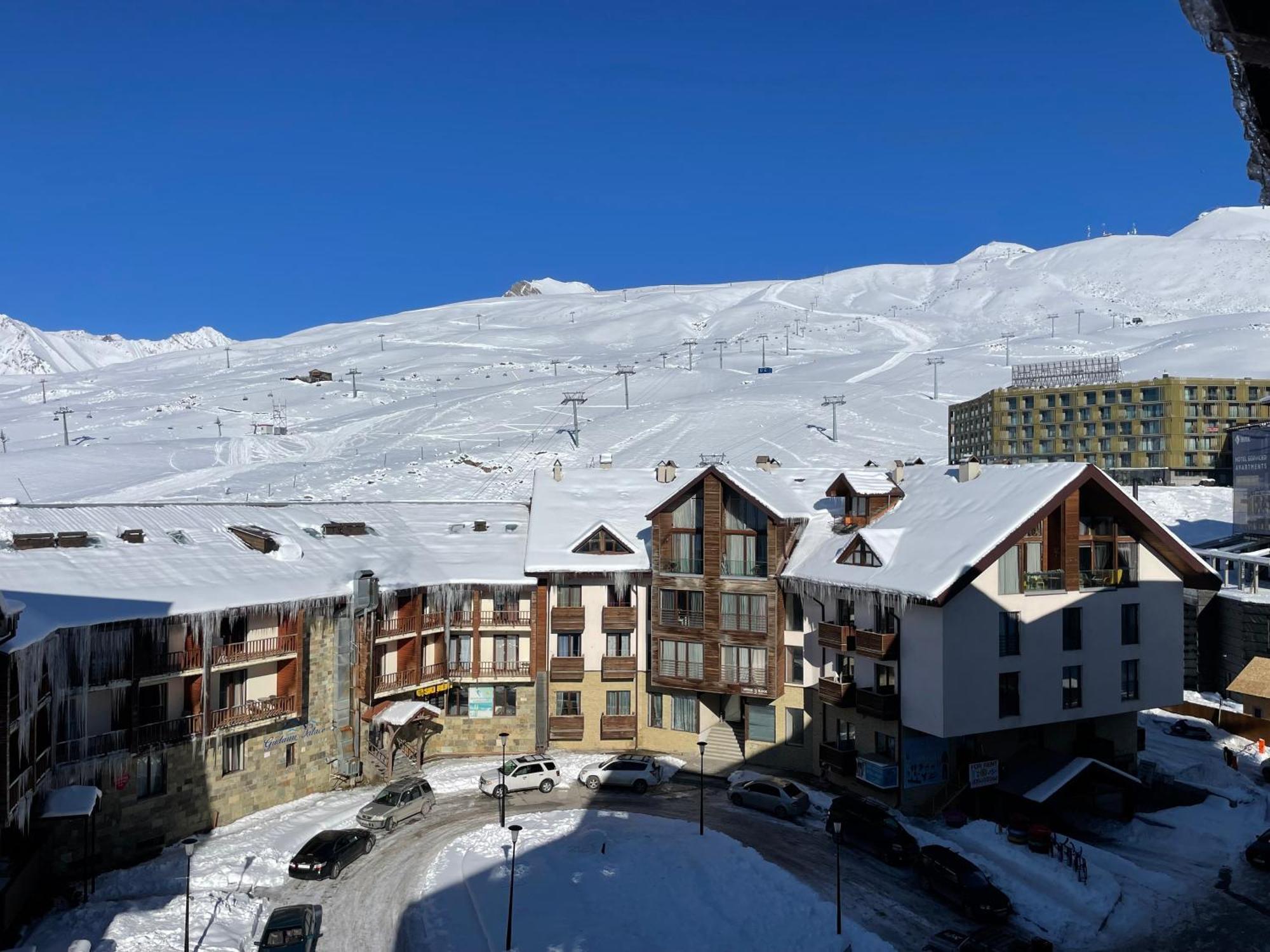 Апартаменты New Gudauri Ski Resort RED-CO Номер фото